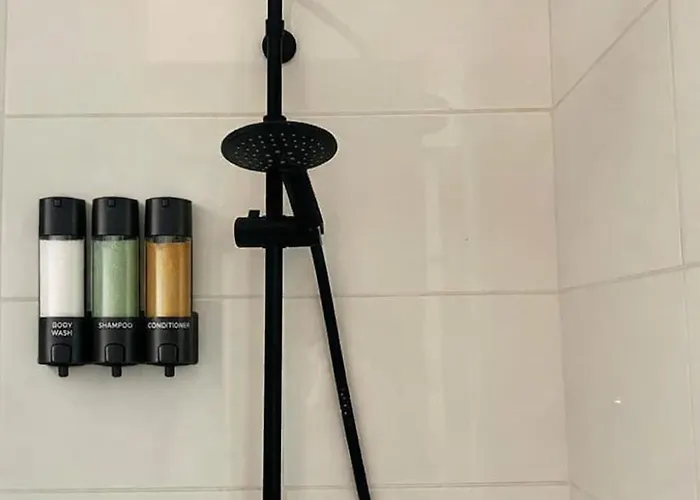 Hyper-center - 2p Bright And Cozy Dijon